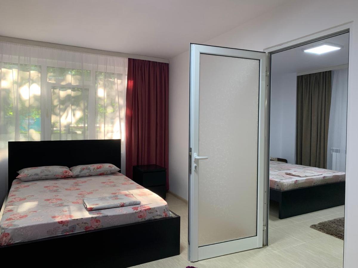 Eli Apartment Galaţi Esterno foto